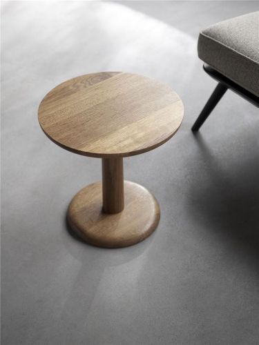 Fredericia Furniture 1285 Pon Sofabord Ø: 40 cm - Olieret Røget Eg