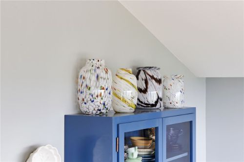 HAY Splash Vase M H: 22,5 cm - Roll Neck/White Dot