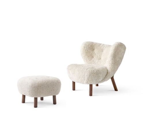 &Tradition Little Petra VB1 Loungechair & ATD1 Pouf - Oiled Walnut/Sheepskin Moonlight