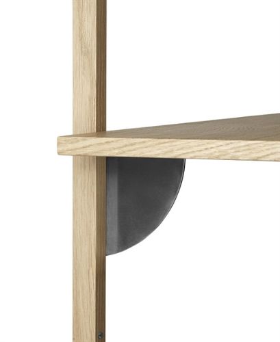 Ferm Living Sector Shelf T/W 26,1x87 cm - Oak/Black Brass
