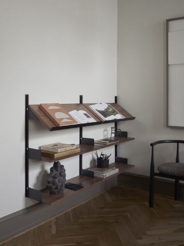 New Works Office Shelf 900 94x163,5 cm - Walnut/Black
