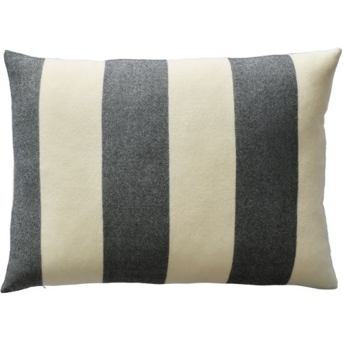 Silkeborg Uldspinderi The Sweater Pude 50x70 cm - Black 