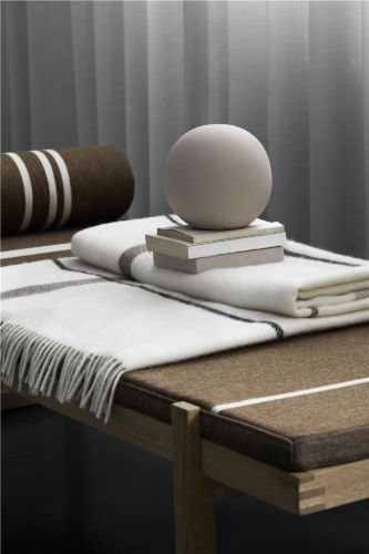 Kristina Dam Studio Gradient Throw Plaid 140x240 cm - Natural Beige OUTLET