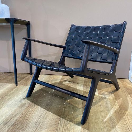 Encoded Lounge Chair A2 H: 73 cm - Sort Teak/Sort Læder UDSTILLINGSMODEL  OUTLET