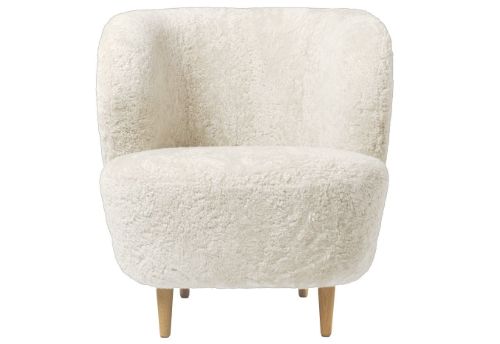 GUBI Stay Lounge Chair Fully Upholstered  - Off White/Oak
