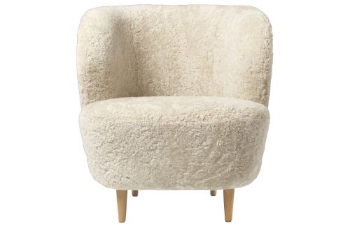 GUBI Stay Lounge Chair Fully Upholstered  - Moonlight/Oak